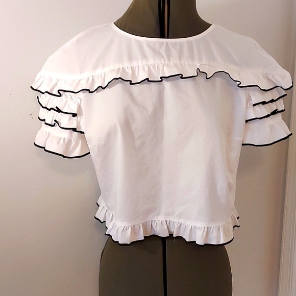 Zara Tops - Zara Ruffled Short Blouse